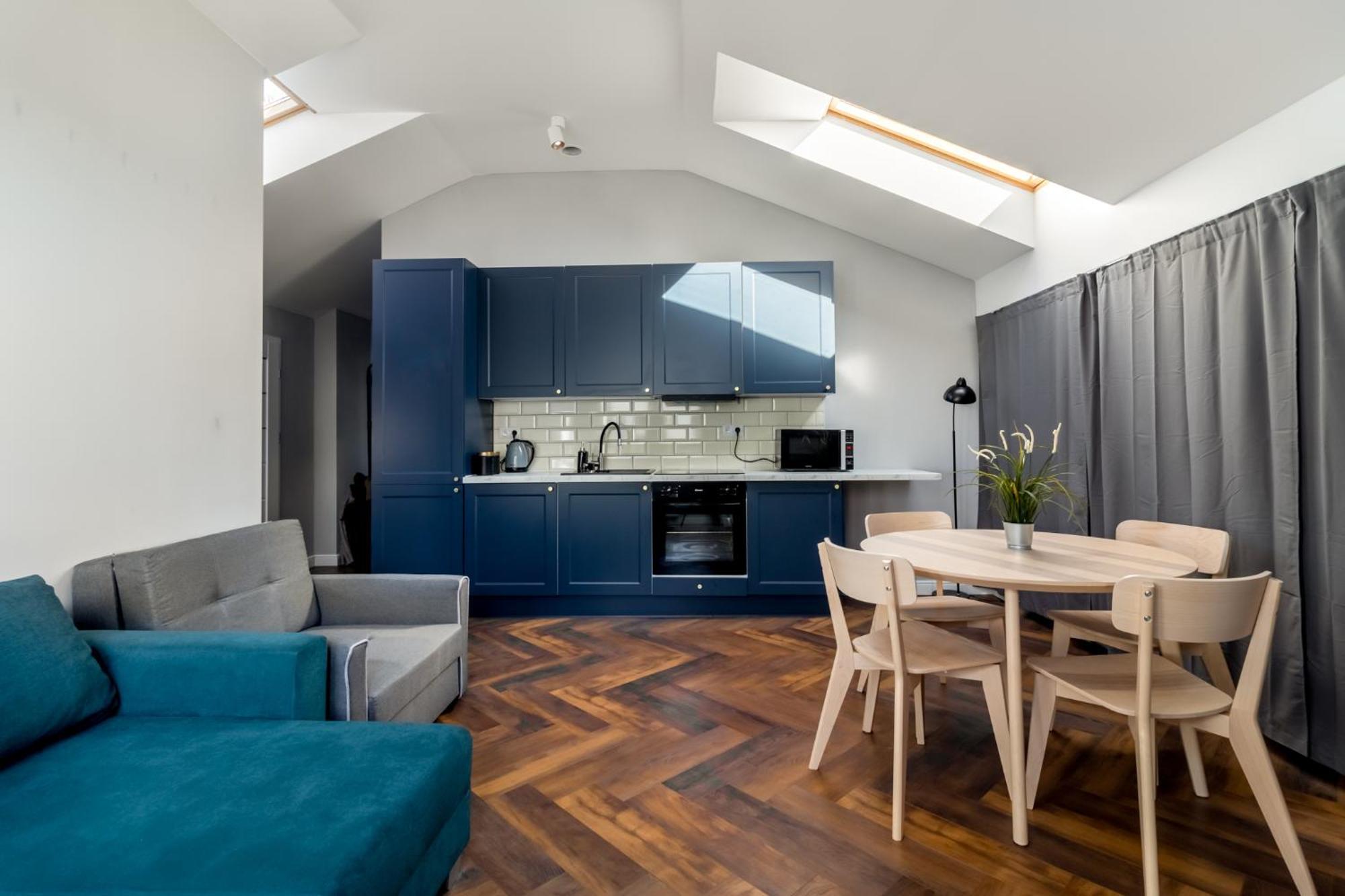 Close-Ga- Cozy Apartments - Marcinkowskiego Varsó Kültér fotó